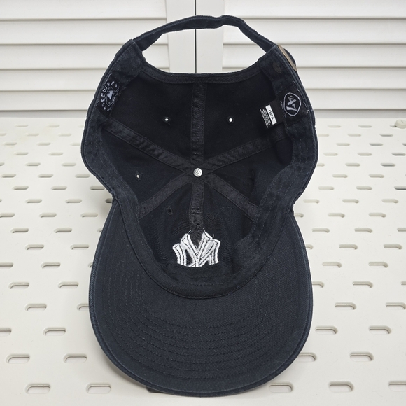 ’47 Brand NY Yankees Dad Hat Black Strapback MLB Cap Unisex OSFA Indie Sleaze - Picture 5 of 7